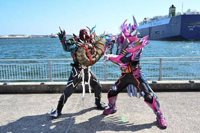 假面骑士gotchard:亚克1马尔甘登场,三大骑士或将吃瘪