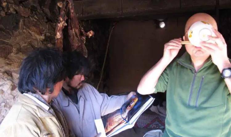 北大王青松:承包2500亩荒山隐居11年,花光350万积蓄后想回归社会