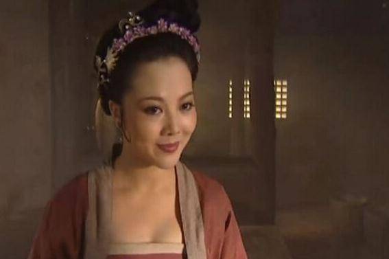 的三名女将,两人攻打方腊时惨死,只有她幸存而终_顾大嫂_二娘_水浒传