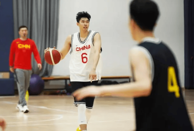 几名首次入选中国男篮的球员,决定了他们未来是否还有机会回到国家队