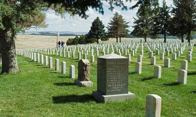 "死不起"的中国人!为何会出现"天价殡葬费"?问题出在谁身上