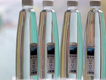 最后一种喜欢喝矿泉水.矿泉水是大家都需要的一种饮品.