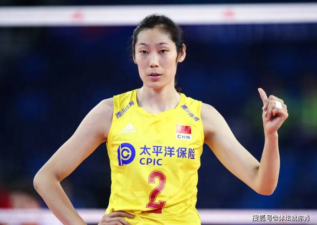 中国女排抵达巴西!蔡斌主力阵容曝光,这次又是七仙女