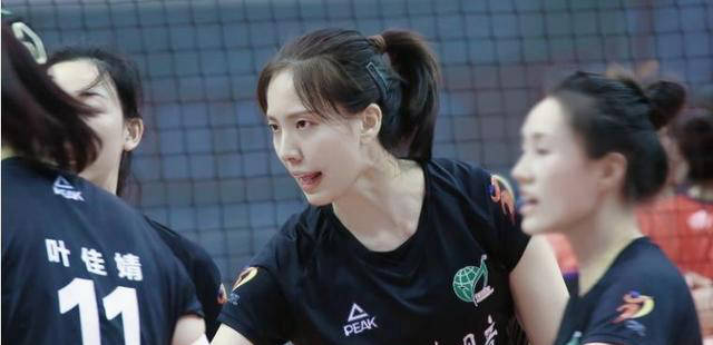新动向:郑益昕决定转位,蔡斌感遗憾,袁心玥送祝福_接应_龚翔宇_世界