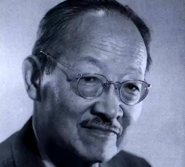 越南废除了使用1800年的汉字,全民学习罗马拼音,如今什么后果?