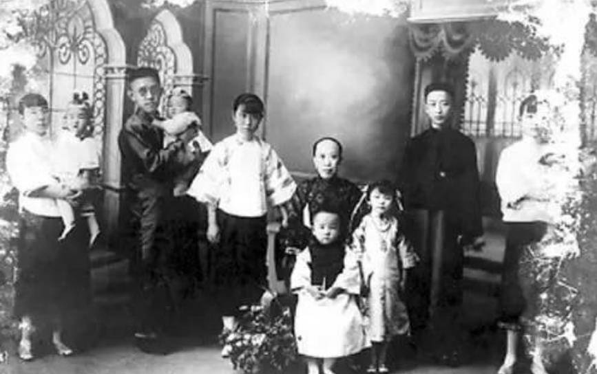 为此,他不惜伪造《顺天时报》,让袁世凯误认为民众以及西方列强均支持