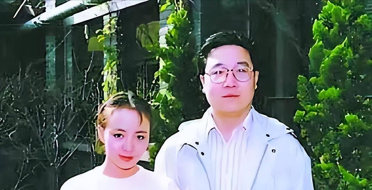 《家有儿女》20年:爸妈频陷争议,儿子们淡出,女儿杨紫却成顶流_宋丹丹