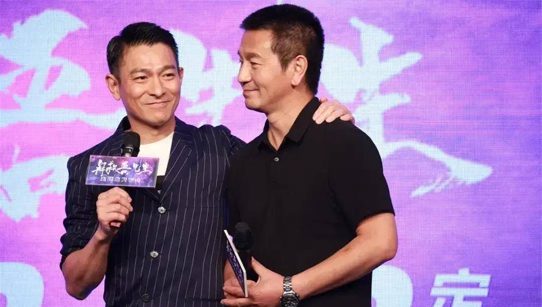 山东硬汉导演丁晟,离开了成龙,连扑3部电影,未来还有机会吗?