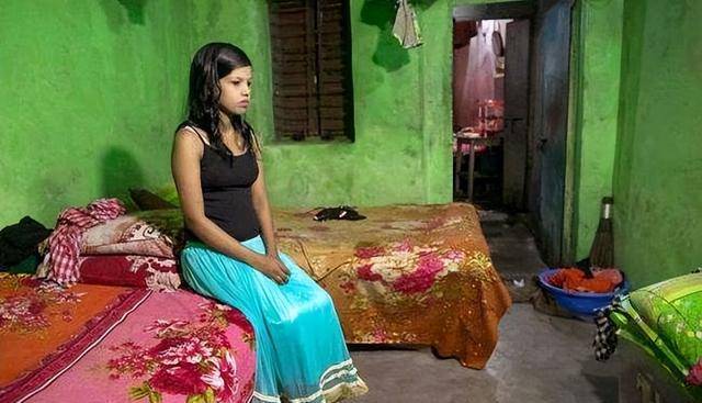 孟加拉"女人村":疯狂吞噬女性的人间魔窟,却在百年间高耸不倒