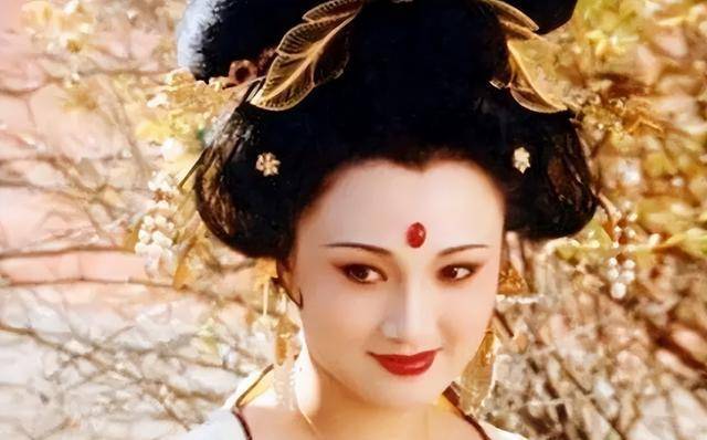 杨玉环容貌复原,还原图撞脸女明星,被唐玄宗疼爱:可不是因为胖