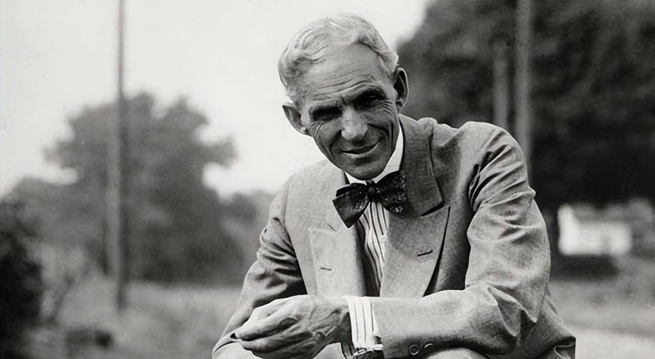 接着是福特家族,这是一个很多人比较熟悉的家族,其创始人亨利福特