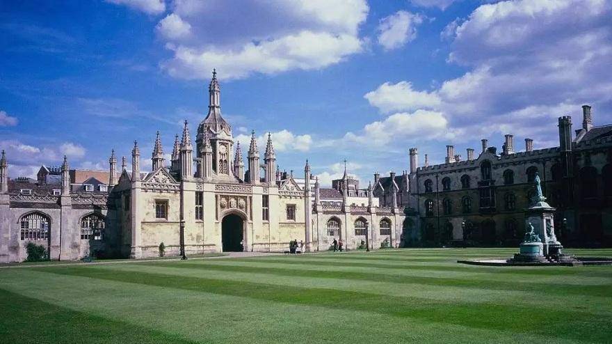 拒国外千万年薪报效祖国,助中国突破新能源瓶颈_国家_时候_大学