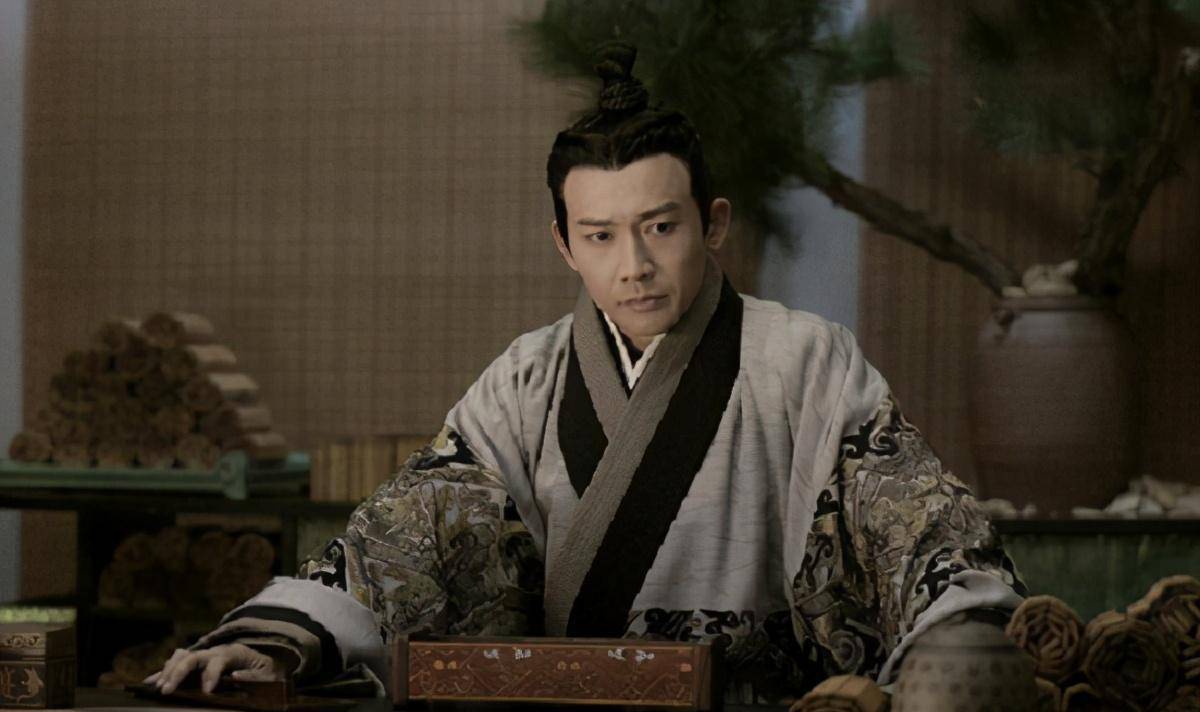 两千多年前的中国版巴菲特,因投资了一件"奇货",获得一个强国