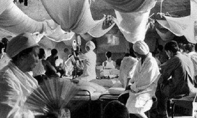 不久张辉调到南京学习,常常去景宝玲家中走动,连景宝龙都知道这是未来