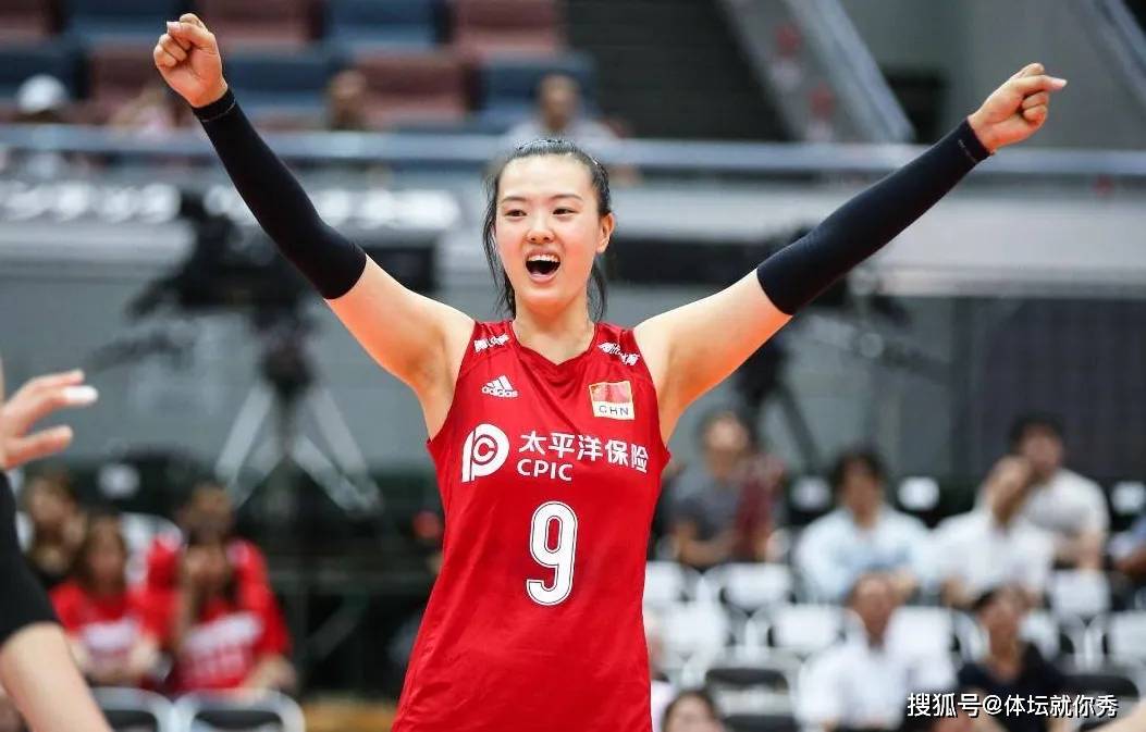 女排即将开战!蔡斌运筹帷幄,张常宁渔翁得利,朱婷回老家待命