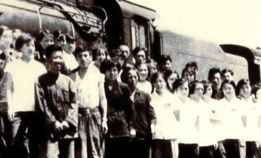 在大肆传播下,这则消息很快传到国内.