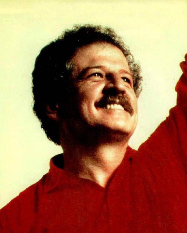 毒王巴勃罗:曾经富可敌国差点成总统,最终锒铛入狱,凄凉身死