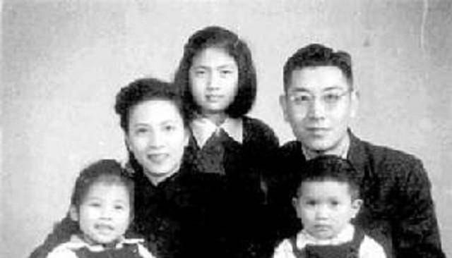 戴望舒:跳湖逼婚,企图用自杀挽回婚姻,一生三段爱情均惨淡收场_施绛年