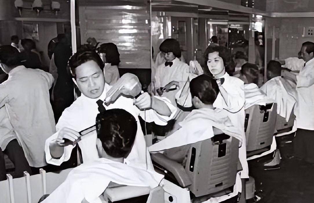 借15岁男孩1000元,25年后男孩成富商,还一千万_孙胜荣_张爱民_洗头