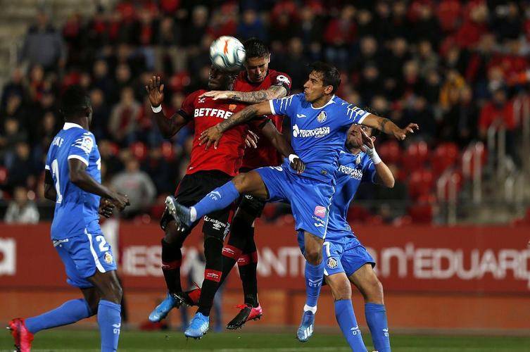 周二001 西甲 奥萨苏纳vs马洛卡:赛事分析与比分预测