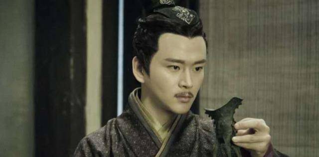 为了让他效忠自己,鲁国公还将他封为了"鲁殇王".