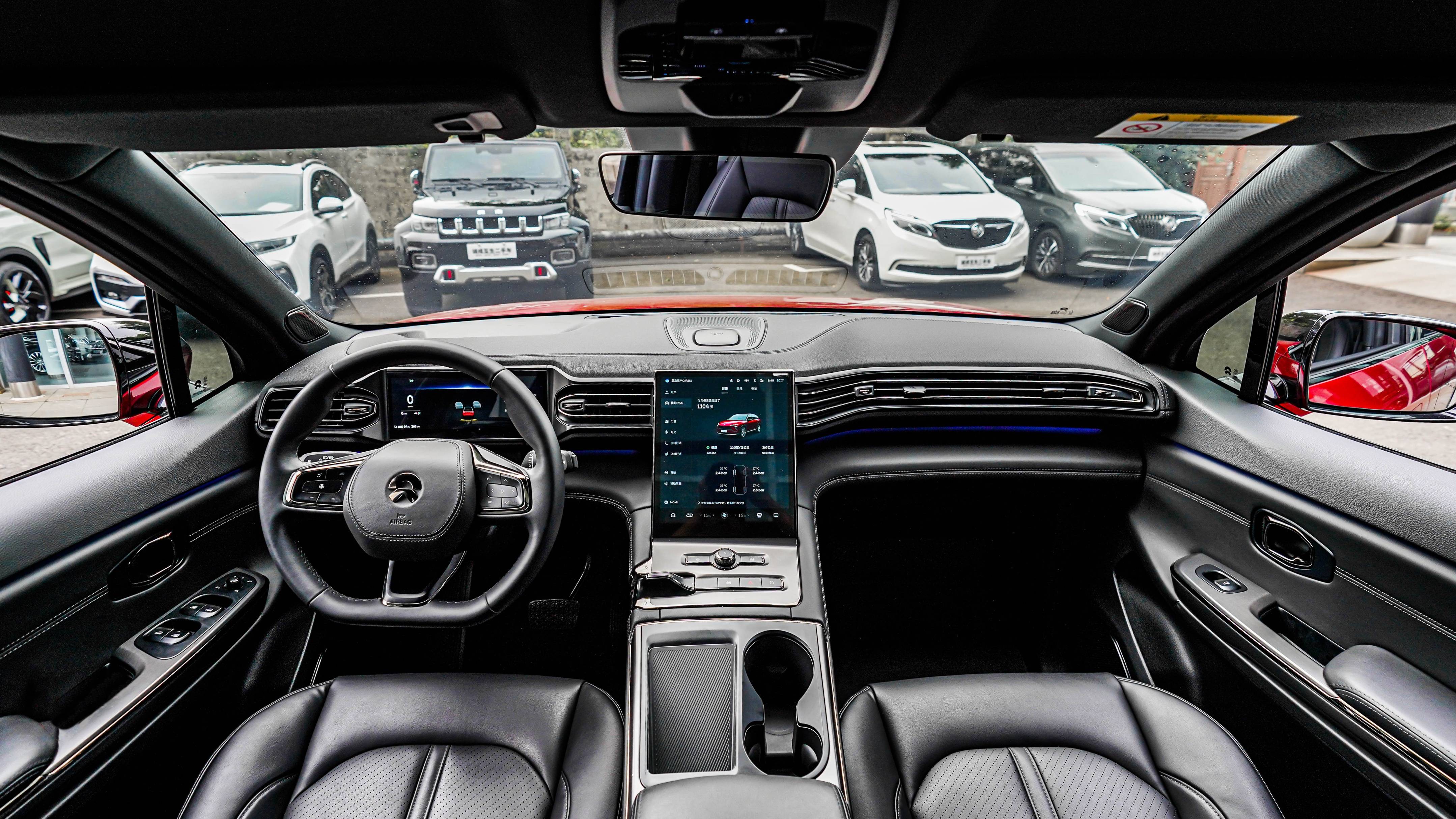 高颜有料,续航不低,10几万!【蔚来es6 420km 运动版】