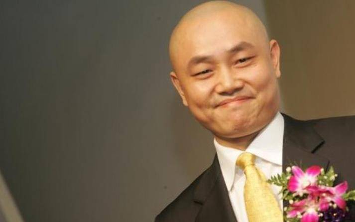 14年后终于出狱,黄光裕重掌国美,他背后的3个女人的确不简单