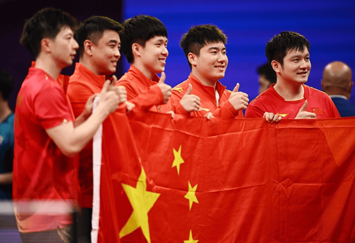 中国队包揽5冠，世界第一独得3冠，3-0横扫日本张本智和组合最给力