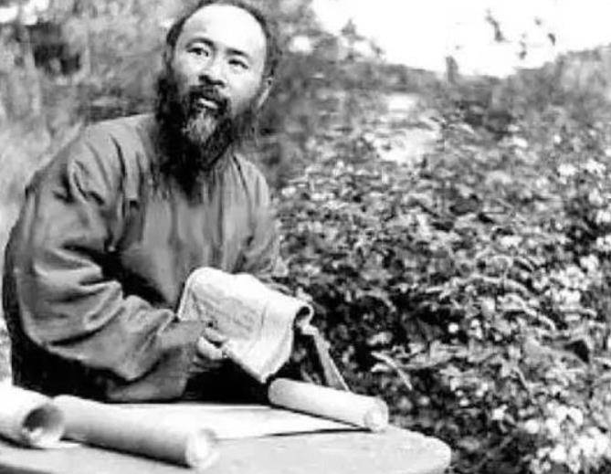 上学时被土匪拐走,他机缘巧合迷上画画,赴日留学终成一代名家_张大千