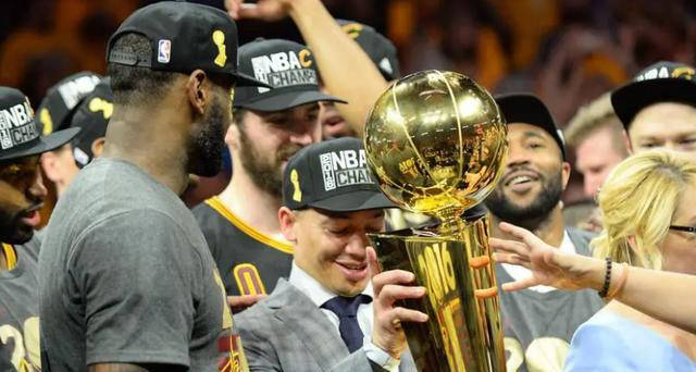 太阳队教练组大换血!沃格尔助教团队放下