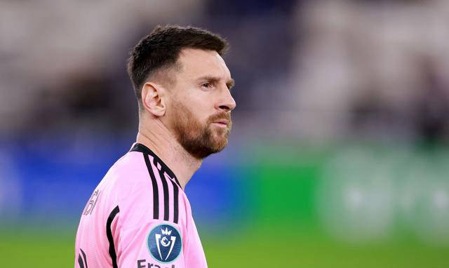 梅西职业足球征战五洲50国!他成为全球体坛巨星_国家