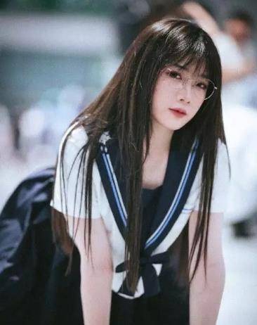 "jk女"终释怀,我们却忘了某些人:这个世界,没有那么"宽容"_网友_女孩