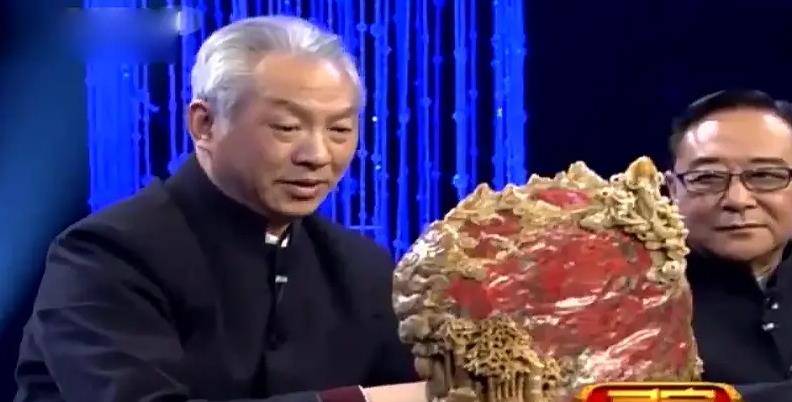 男子拿公司换回一块石头,妻子弃他而去,专家:她现在肯定想回来_鸡血石