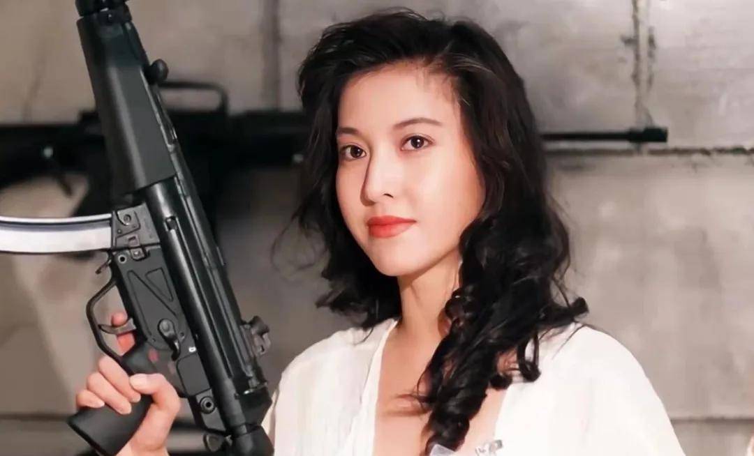 好家伙,李婉华和吴镇宇这档子事儿,简直比电视剧还曲折.