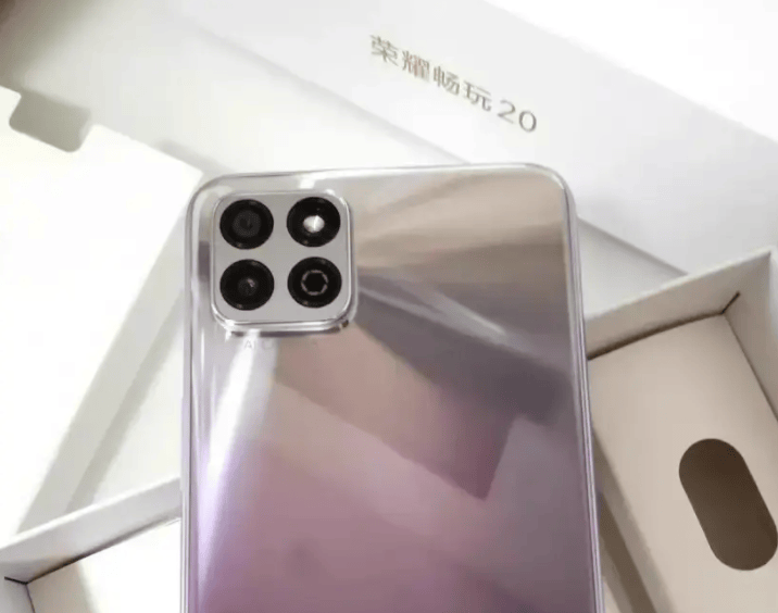 5000mah电池 6.5英寸护眼屏,荣耀高颜值入门手机,五百元就能入