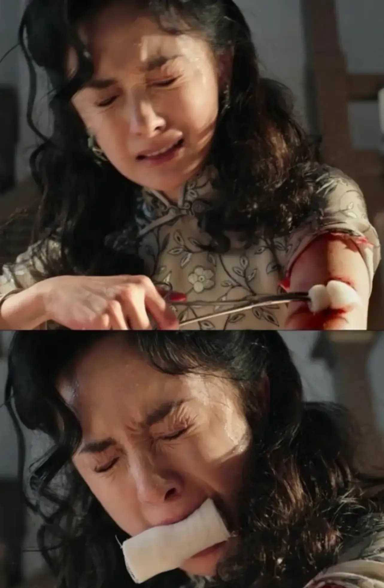 章子怡与8岁女儿古装游玩,母女俩甜蜜对视跳舞,温馨亲情感人