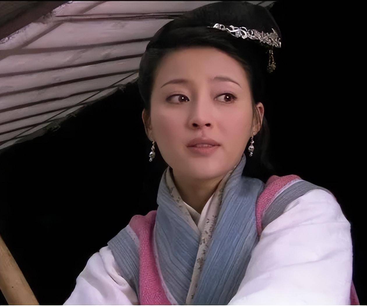 "古装神颜"甘婷婷:被誉为"最美潘金莲",如今36岁依然单身