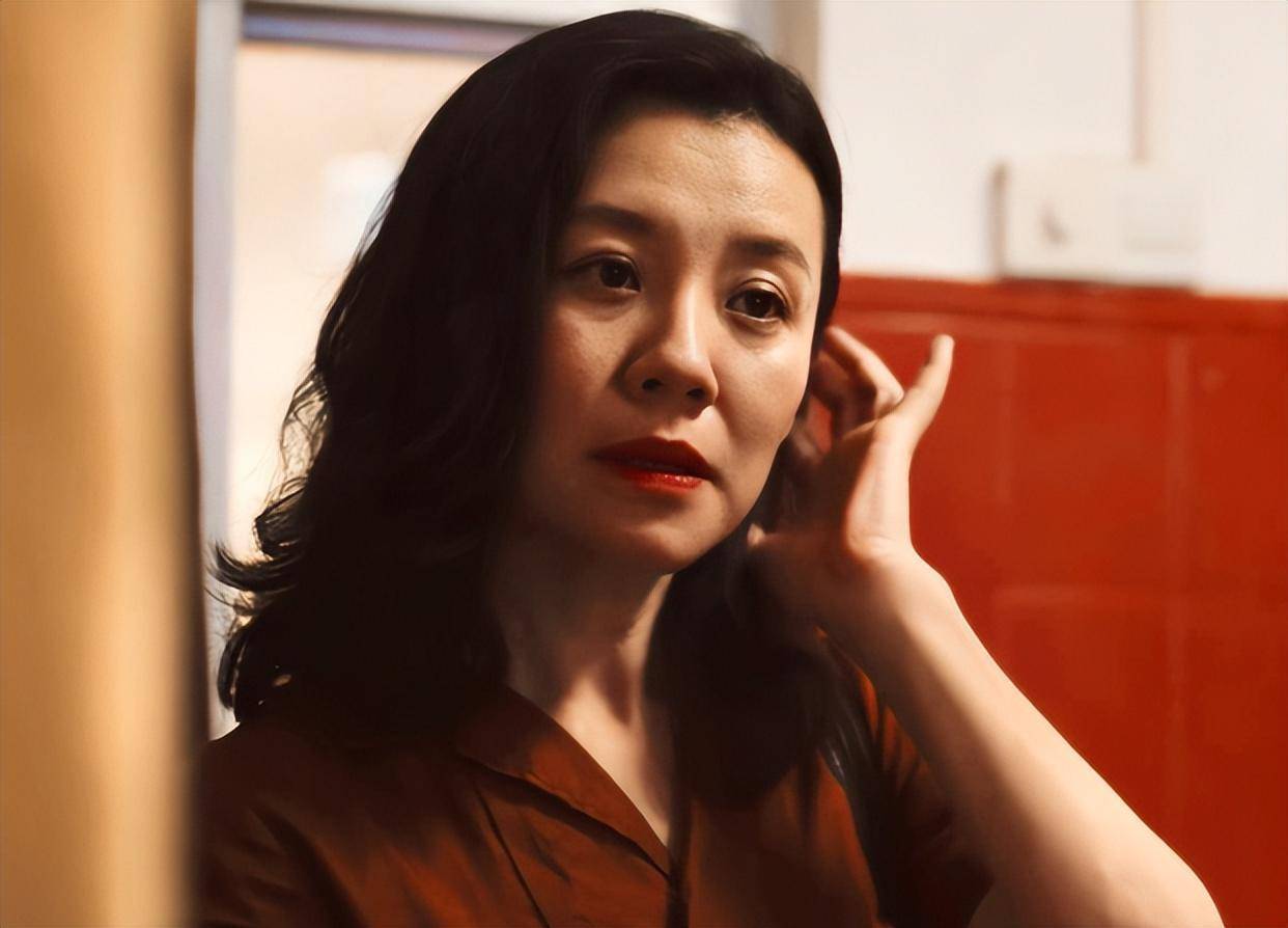 年纪越大越漂亮的女星,我只服这4位,年轻时一般,快40岁才变美