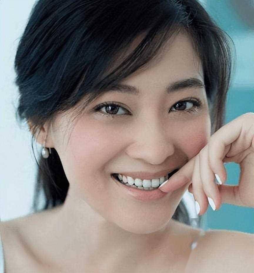 梅婷解衣露乳,终究没有给电视剧带来流量,反而引发广泛争议