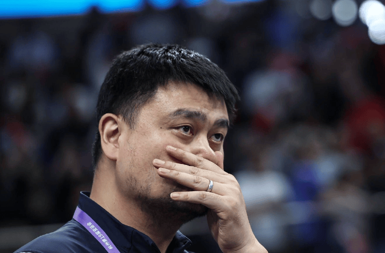 直接退出联赛,这支球队明目张胆打篮协的脸_球迷_姚明_篮球