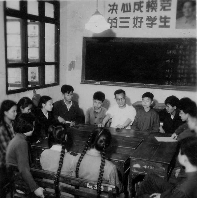 知青回忆"惨死老友":半夜出门失踪,业绞绷成媳焕鲜罂谐龃蠖確王晖荣