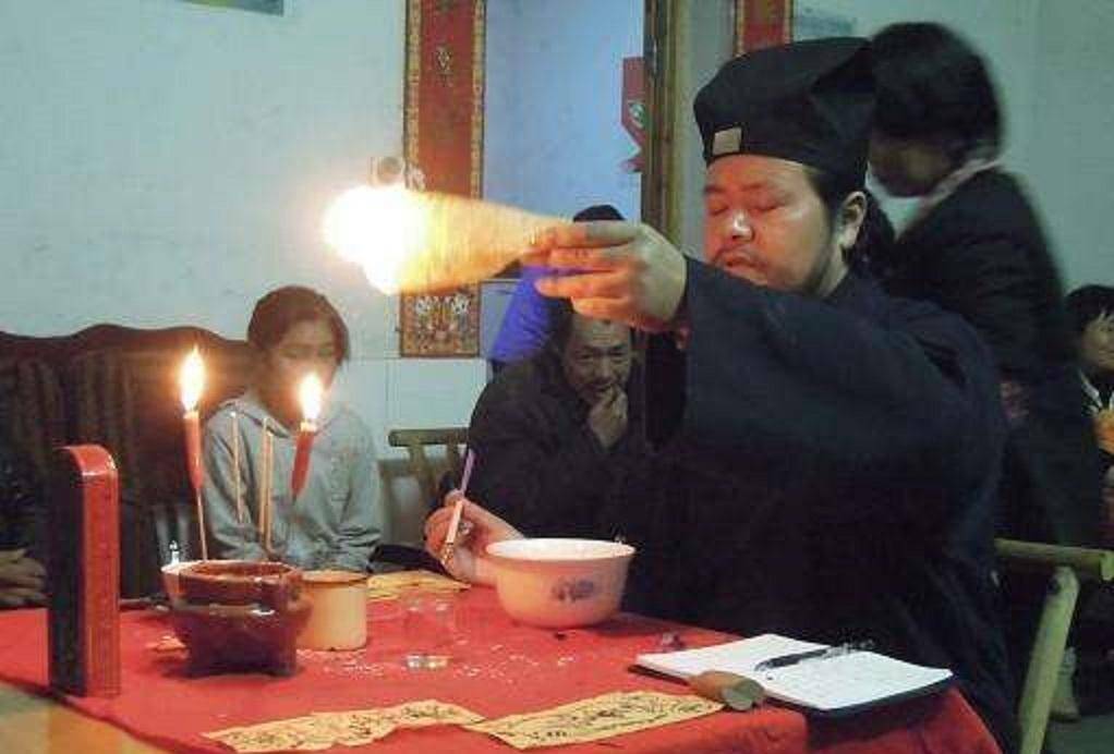 2019年罪犯大骂法官,叫嚣:有本事用枪打我,被判死刑后眼神飘忽