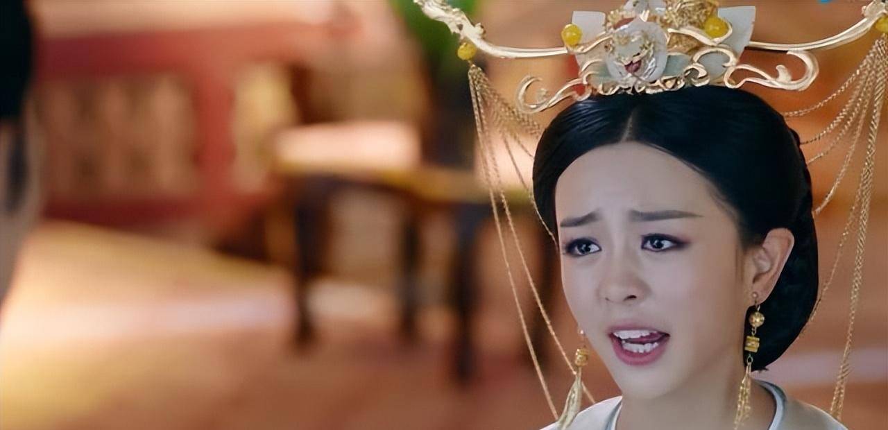 历史奇闻:杨丽华的悲剧人生,她是如何从皇太后变为长公主的?