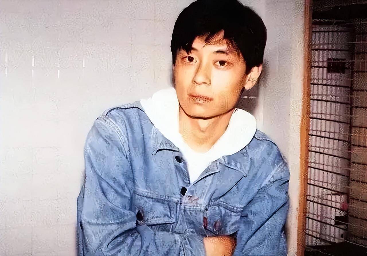 61岁王杰定居加拿大,身边小富婆梁洛施如胶似漆,网友:怎么可能