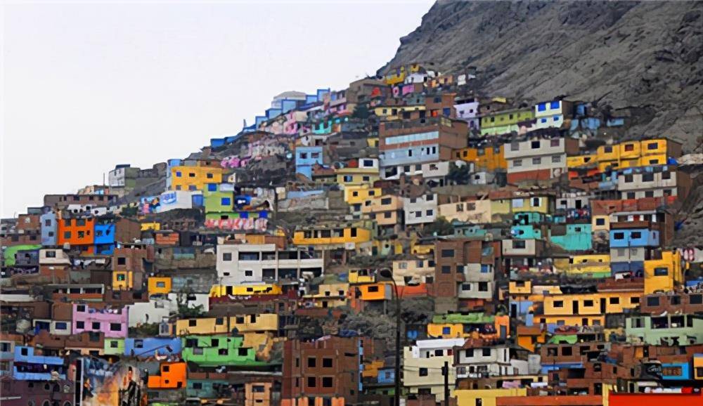 世上唯一不需要雨伞的城市,一百年降一次雨,居民一辈子没见过雨_利马