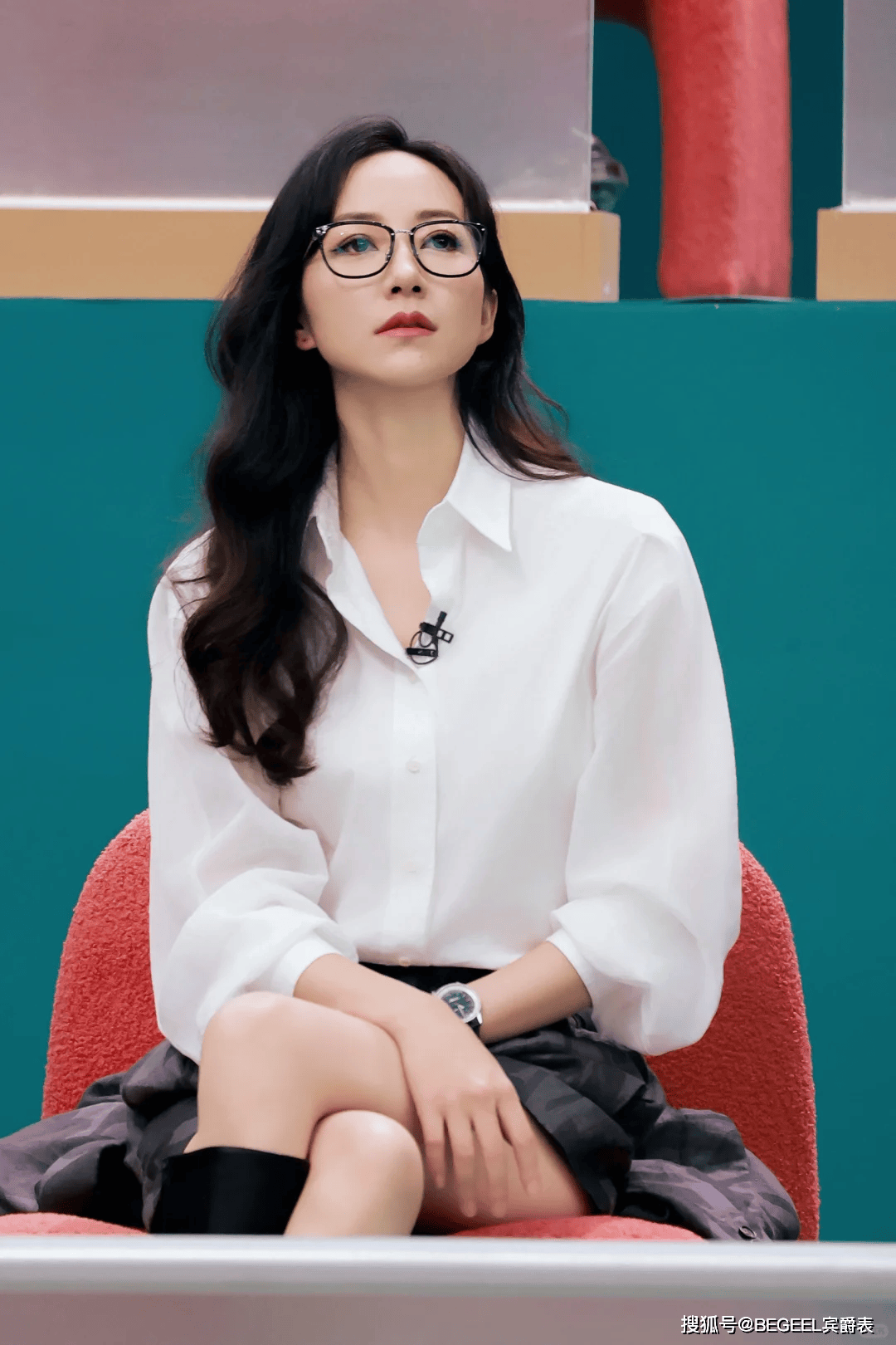 别瞎戴!手表颜色会影响人的心理,戴错不光丑还影响人际关系