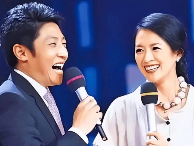 章子怡现在肠子都悔青了,前夫汪峰找了新女友,不如当年嫁给撒贝宁了!