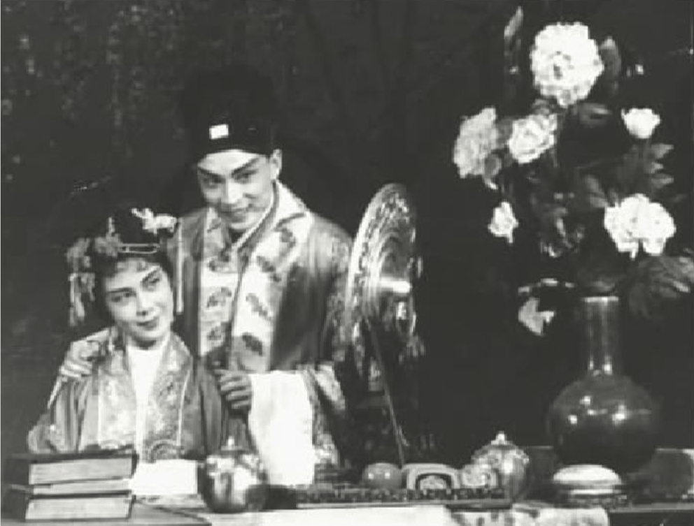 石维坚离世:9岁丧母,父亲和继母因他跳楼自杀,妻子是京剧名家