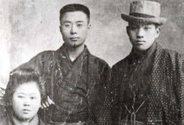 撕裂的家族:鲁迅和周作人拳脚相向,亲侄在众人前饮弹身亡