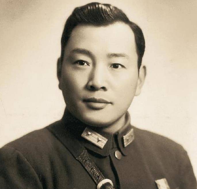 兰封会战,88师师长龙慕韩被处决,最该负责的桂永清为何逃过一劫